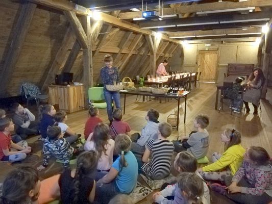  Grafika #2: WARSZTATY W MALOWANIU JAJEK