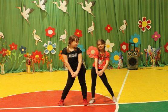  Grafika #14: WITAMY WIOSNĘ