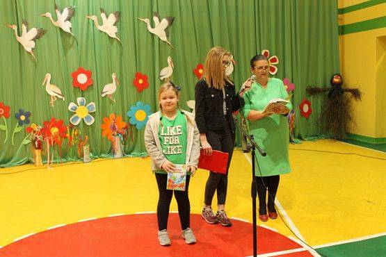  Grafika #38: WITAMY WIOSNĘ