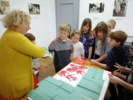  Grafika #14: WYCIECZKA DO BĘDOMINA