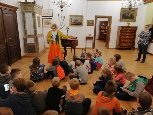  Grafika #19: WYCIECZKA DO BĘDOMINA