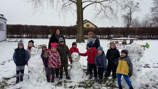  Grafika #6: Zabawy na śniegu