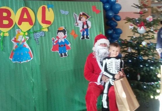  Grafika #13: Bal karnawałowy przedszkolaków