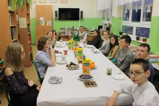  Grafika #2: Wigilie klasowe i Jasełka