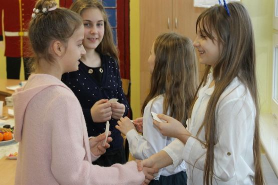  Grafika #35: Wigilie klasowe i Jasełka