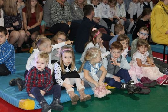  Grafika #14: Wigilie klasowe i Jasełka