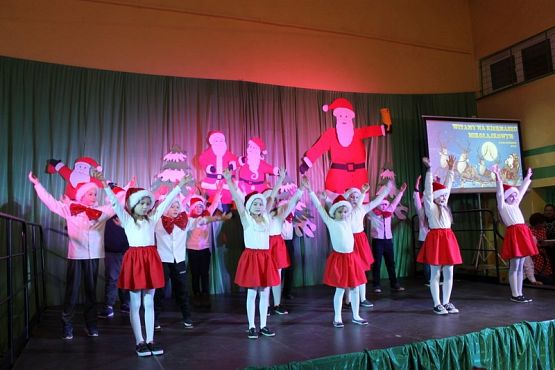  Grafika #20: Kiermasz Mikołajkowy