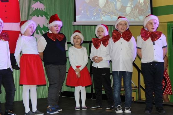  Grafika #0: Kiermasz Mikołajkowy