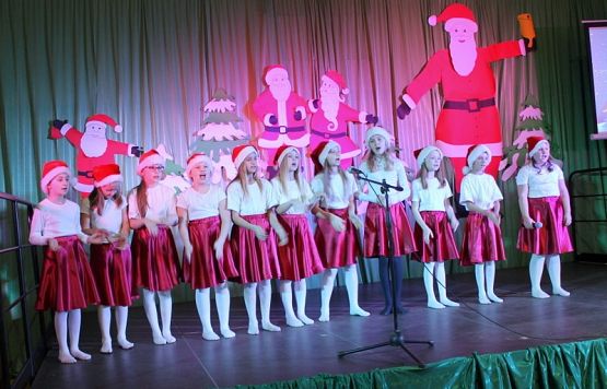  Grafika #26: Kiermasz Mikołajkowy