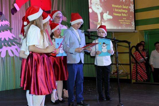  Grafika #47: Kiermasz Mikołajkowy