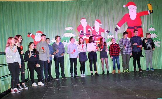  Grafika #73: Kiermasz Mikołajkowy