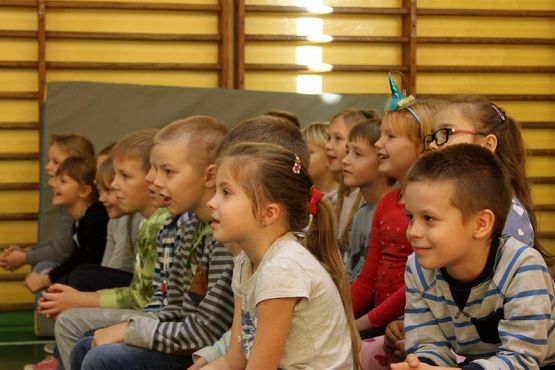  Grafika #5: Jestem przyjacielem ludzi- przedstawienie