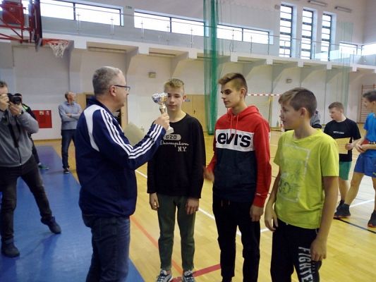  Grafika #6: POWIATOWE IGRZYSKA SPORTOWE - tenis