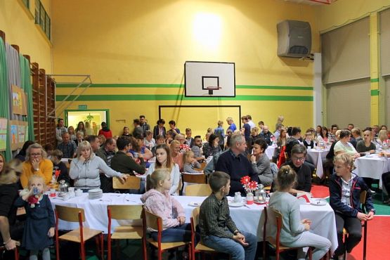  Grafika #17: Wieczornica Patriotyczna