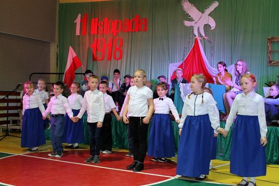  Grafika #35: Wieczornica Patriotyczna