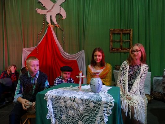  Grafika #41: Apel z okazji Święta Niepodległości