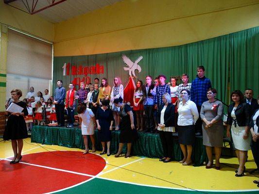  Grafika #67: Apel z okazji Święta Niepodległości