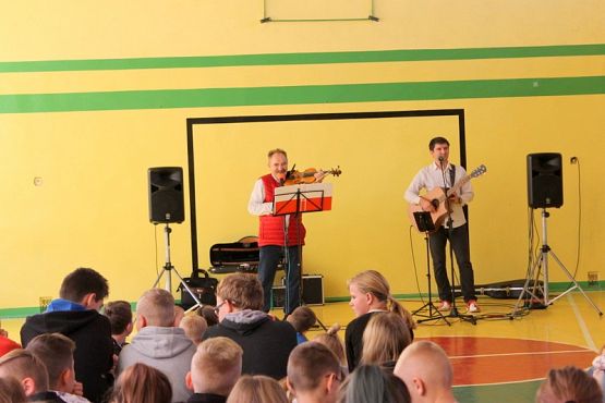  Grafika #0: Koncert polskich pieśni.