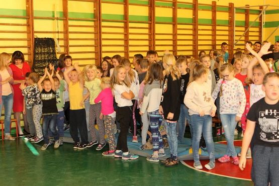  Grafika #18: Koncert polskich pieśni.