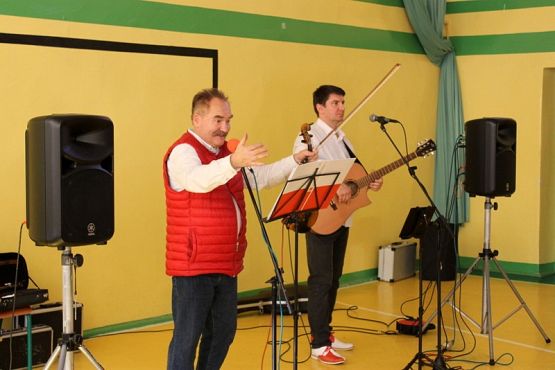  Grafika #3: Koncert polskich pieśni.