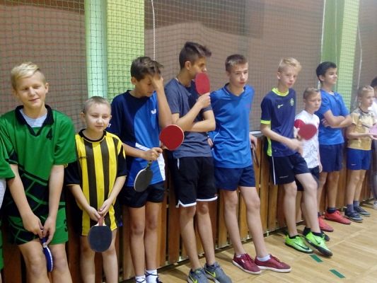  Grafika #1: GMINNE IGRZYSKA SPORTOWE W TENISIE STOŁOWYM