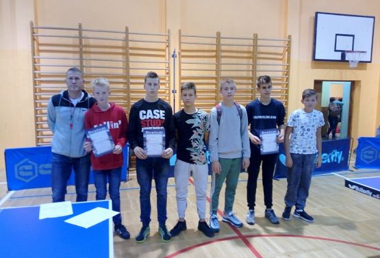  Grafika #9: GMINNE IGRZYSKA SPORTOWE W TENISIE STOŁOWYM