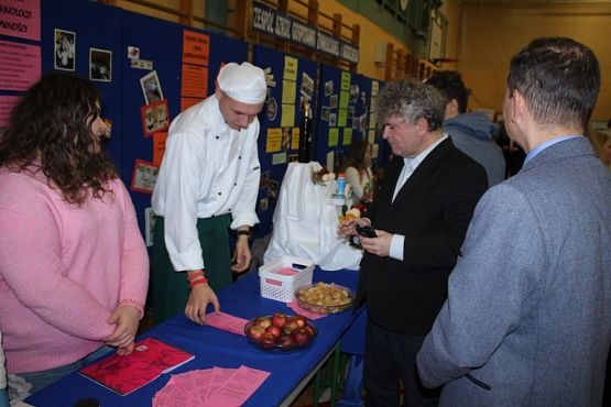  Grafika #9: Targi edukacyjne