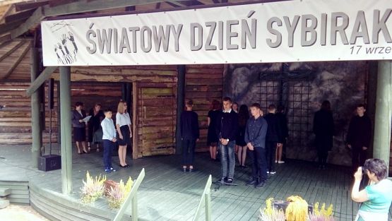  Grafika #5: Uroczystości w Szymbarku