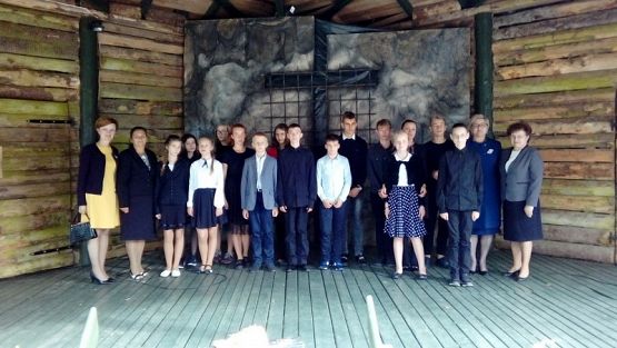  Grafika #6: Uroczystości w Szymbarku