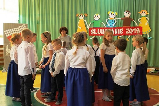  Grafika #12: Ślubowanie I klasy