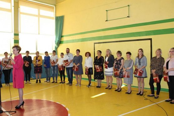  Grafika #8: DZIEŃ EDUKACJI NARODOWEJ