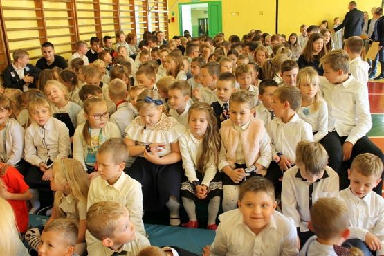  Grafika #18: DZIEŃ EDUKACJI NARODOWEJ