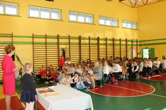  Grafika #17: DZIEŃ EDUKACJI NARODOWEJ