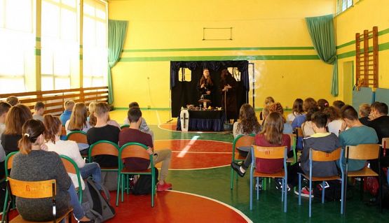  Grafika #8: "DZIADY" w naszej szkole!