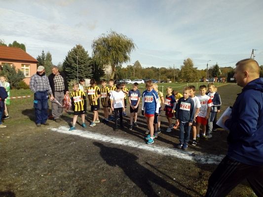  Grafika #11: DRUŻYNOWE BIEGI PRZEŁAJOWE