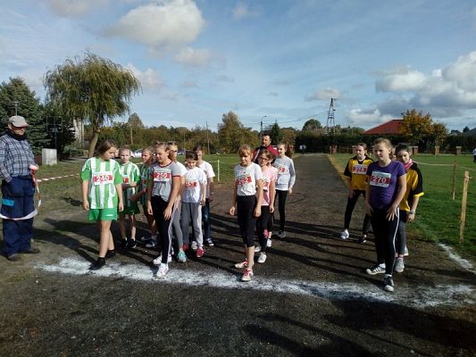  Grafika #5: DRUŻYNOWE BIEGI PRZEŁAJOWE