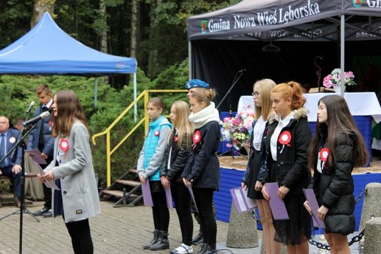  Grafika #17: Uroczystość w Krępie Kaszubskiej