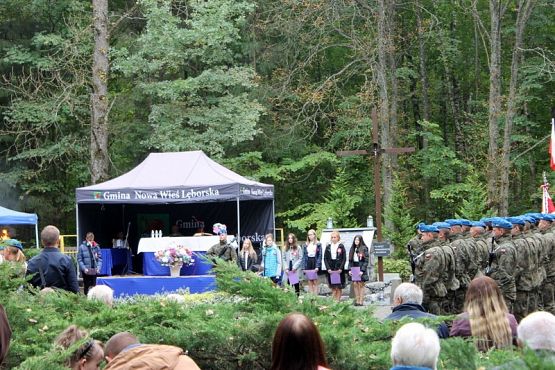  Grafika #59: Uroczystość w Krępie Kaszubskiej