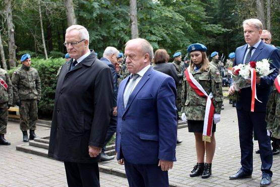  Grafika #29: Uroczystość w Krępie Kaszubskiej