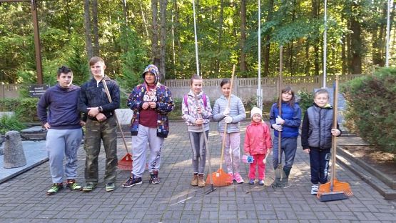  Grafika #0: Porzątkujemy cmentarz