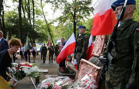  Grafika #5: Uroczystości Koła Związku Sybiraków