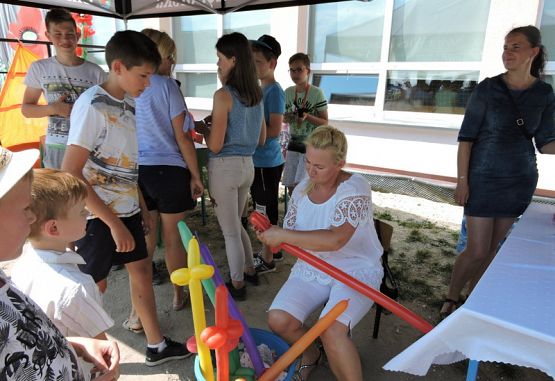  Grafika #40: FESTYN RODZINNY