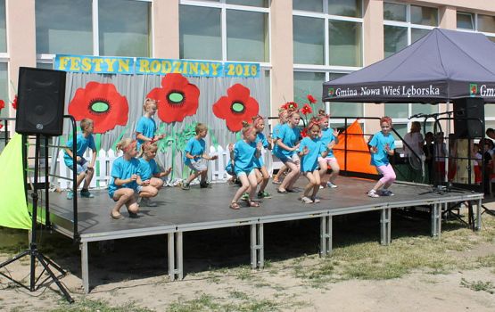  Grafika #54: FESTYN RODZINNY