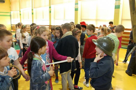  Grafika #12: Grupa rekonstrukcyjna.