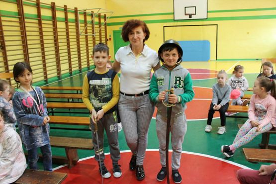  Grafika #16: Grupa rekonstrukcyjna.