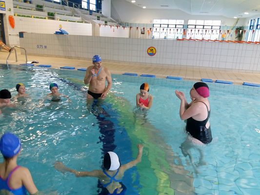  Grafika #7: Program - Nauka pływania