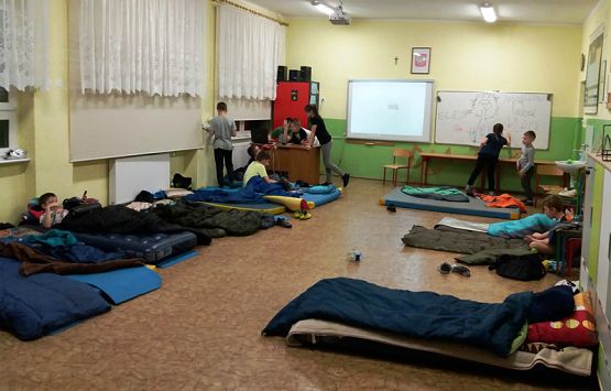  Grafika #8: Nocka w szkole!