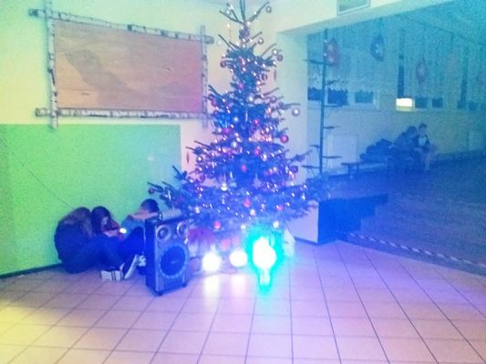  Grafika #5: Nocka w szkole!