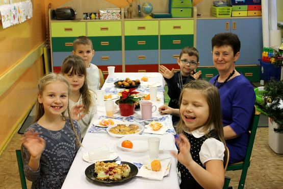  Grafika #14: Wigilie klasowe