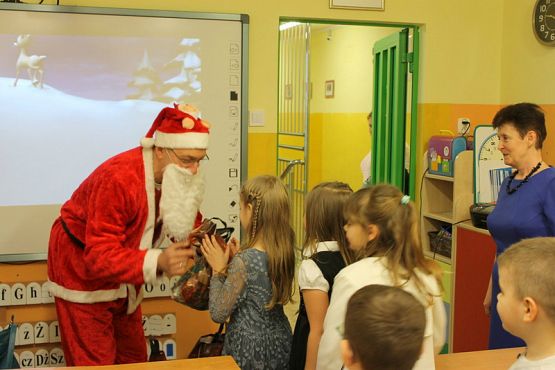  Grafika #37: Wigilie klasowe